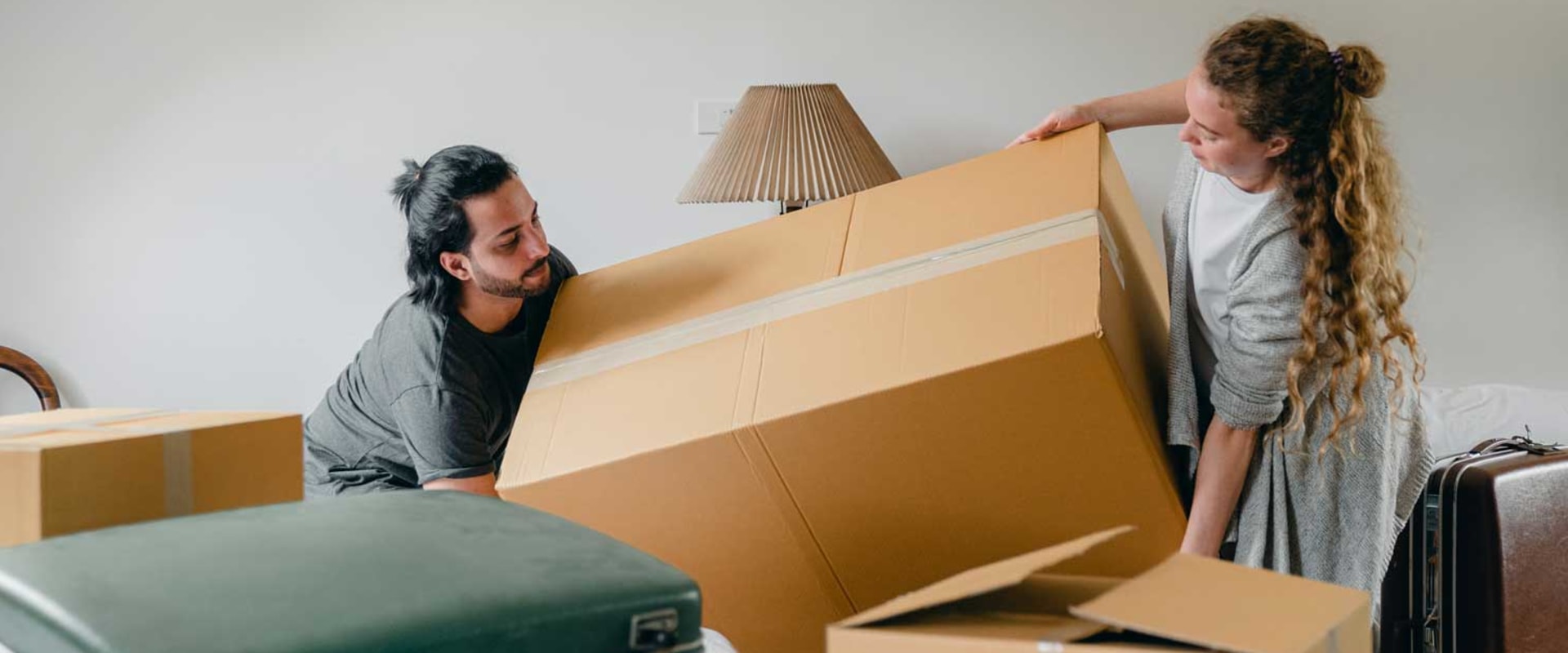 Everything You Need to Know About Loading and Unloading Services